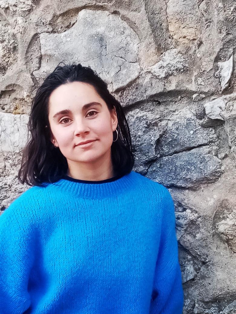 Portrait d&rsquo;Artiste – Louna delbouys-roy